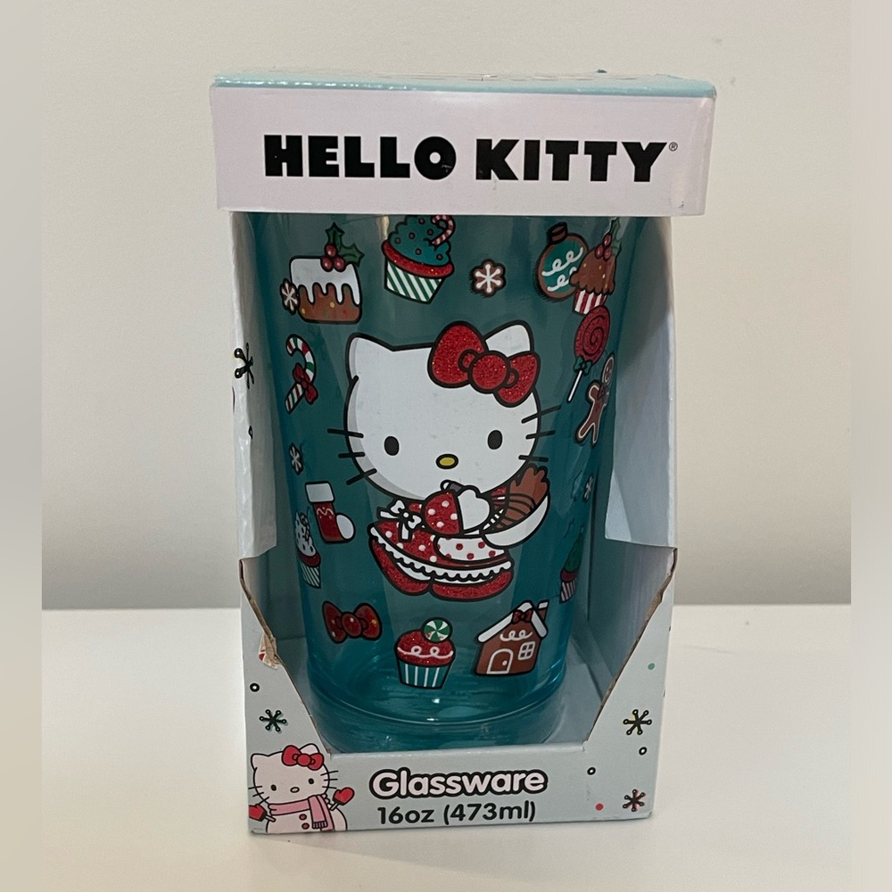 New hello kitty Christmas glass